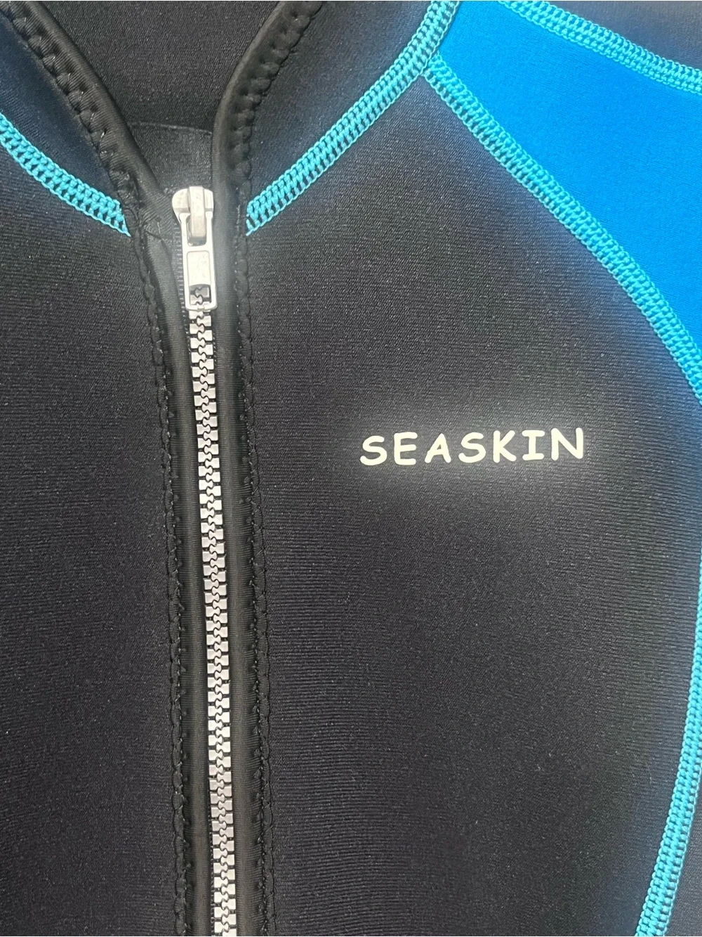 SeaSkin Shorty Front Zip Wetsuit Kids Size 4 Youth Diving Snorkeling Surfing 518